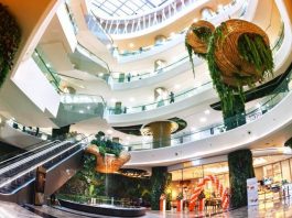 Malls & Shopping Centres