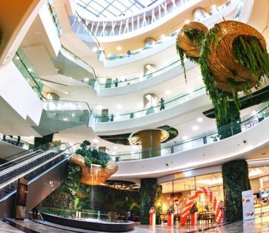 Malls & Shopping Centres