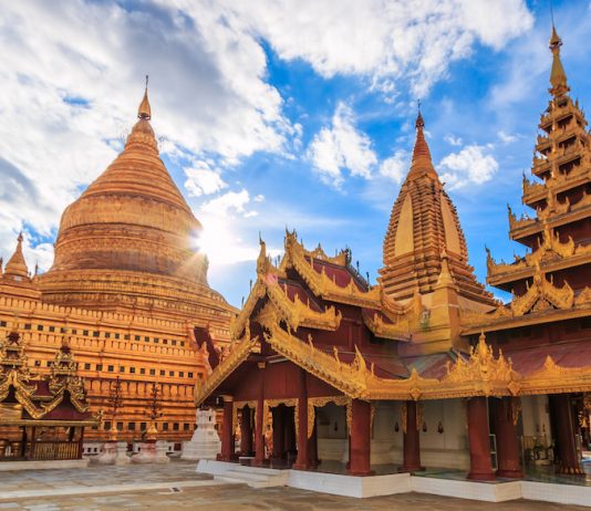 Must-Visit Pagodas/Temples