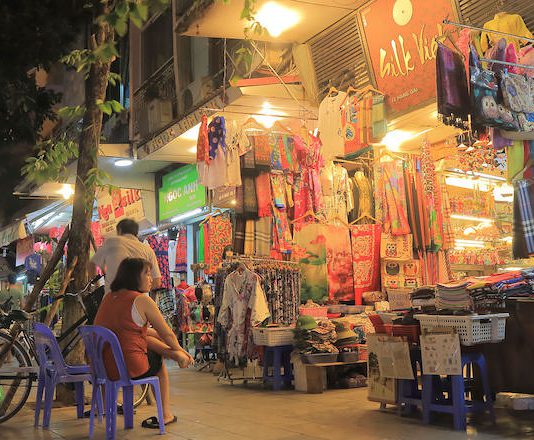 Popular Shopping Streets, Markets & Villages