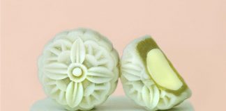 5 Unique Mooncakes To Feast On This Mid-Autumn Fest