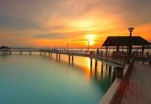 7 Scenic Spots In Singapore For Sunrises & Sunsets Sunrise & Sunset Changi Boardwalk sunrise_Vincent Chong STB