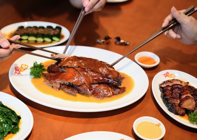 5 Affordable One Michelin Star Eateries In Singapore - Kam's Roast