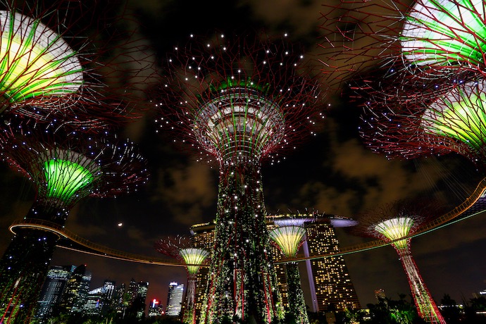 5 Best Light Shows To Catch In Singapore - Garden Rhapsody at Gardens by the Bay