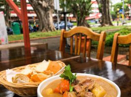 5 Hainanese Food Joints In The East Of Singapore To Check Out 5 Hainanese Food Joints In The East Of Singapore To Check Out - Jacob's Cafe