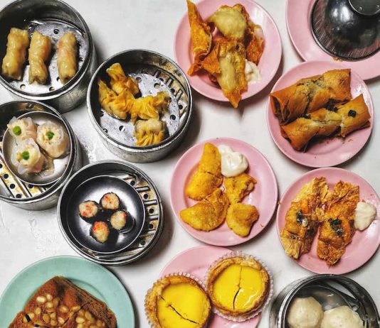 Top 3 Things To Do In Ipoh, Malaysia Top 3 Things To Do In Ipoh, Malaysia - Eat your way through Ipoh