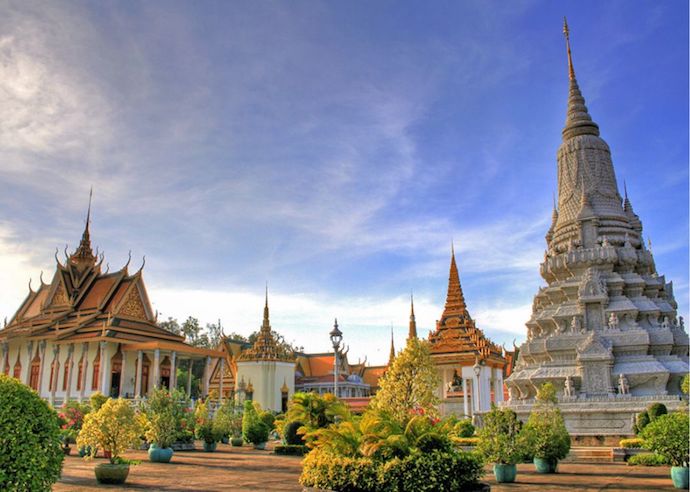 6 Best Things To Do In Phnom Penh - Visit the Royal Palace