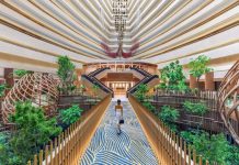 4 Unique Experiences at the Garden-Inspired Parkroyal Collection Marina Bay 4 Unique Experiences at the Garden-Inspired Parkroyal Collection Marina Bay - A lush garden within the hotel