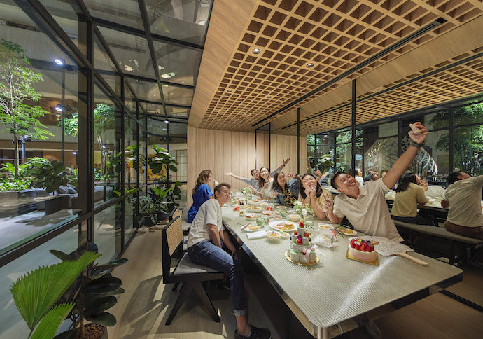 4 Unique Experiences at the Garden-Inspired Parkroyal Collection Marina Bay - Wholesome farm-to-table dining