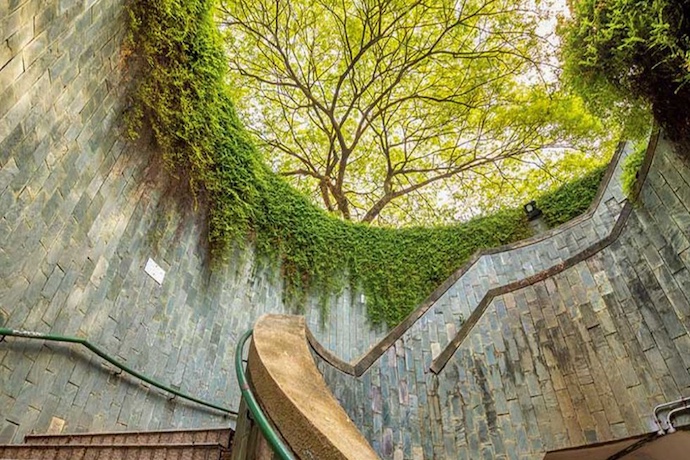 6 Unique Parks To Visit In Singapore - Fort Canning Park