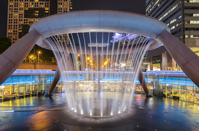 10 Instagram-Worthy Waterfalls to Check Out in Singapore - Fountain of Wealth at Suntec City