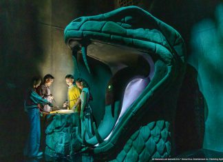 10 Spellbinding Environments To Check Out at the Asian Premiere of Harry Potter: Visions of Magic in Singapore 10 Spellbinding Environments To Check Out at the Asian Premiere of Harry PotterTM: Visions of Magic in Singapore - The Chamber of SecretsTM (SINGAPORE EXCLUSIVE!)