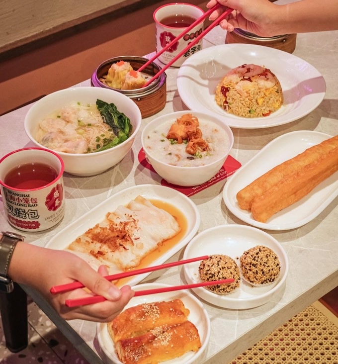 10 Popular Late-night Food Spots in Singapore To Satisfy Your Supper Cravings - Swee Choon Tim Sum