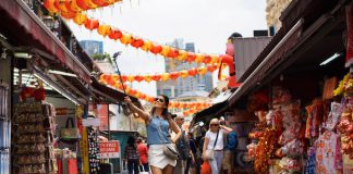 Experience the Best of Singapore in 4 Days Experience the Best of Singapore in 4 Days - Shop at your own pace